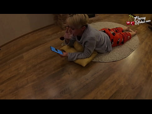 ❤️ Bláznivá blondýnka kouří obrovské péro a poskakuje na něm - anální sex ️ Šukání u cs.milfnut-net.ru ❌