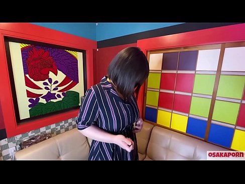 ❤️ Japonská kráska s velkými kozami masturbuje s erotickými hračkami a má orgasmus. V rozhovoru vypráví o svých zkušenostech se šukáním. Obrovské kozy a chlupatá kunda hlasitě sténají. Osakaporn ️ Šukání u cs.milfnut-net.ru ❌